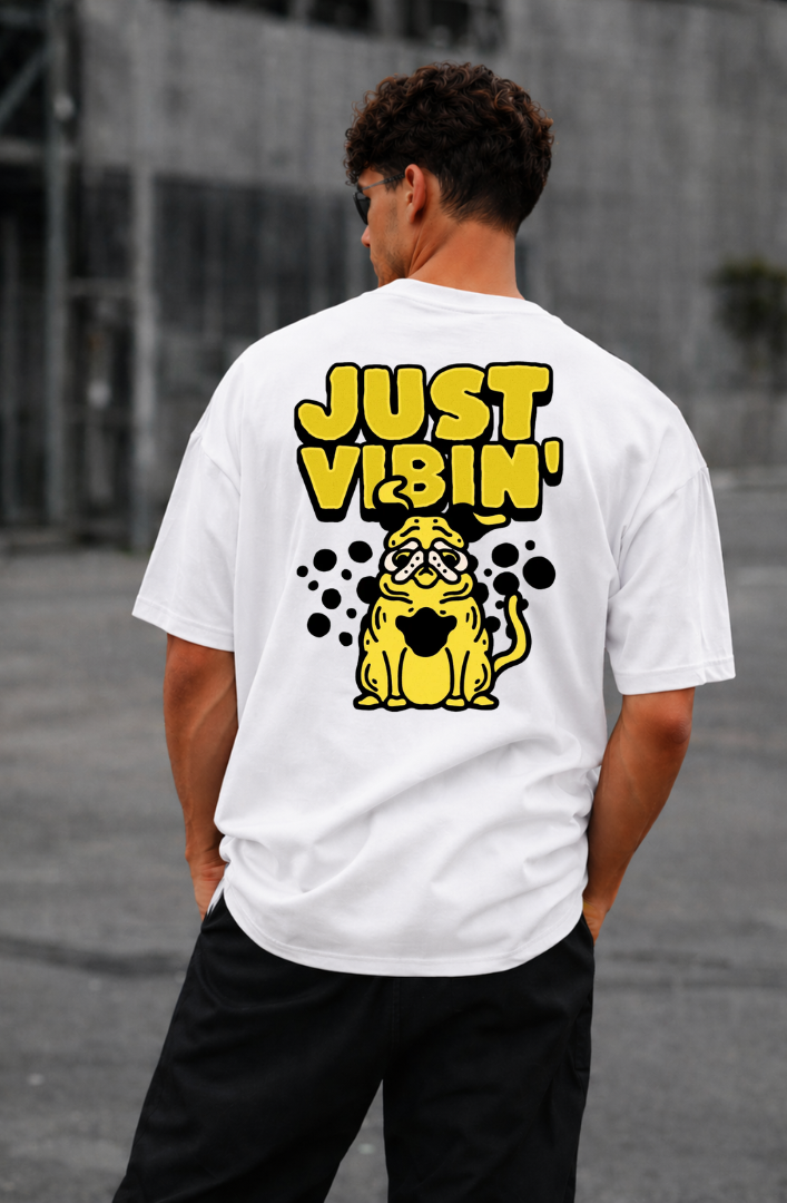 JUST VIBIN OVERSIZED T-SHIRT